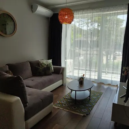 Dwie Sosny I Swierk Lägenhet